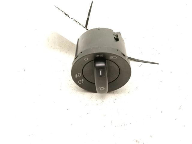 7E09413339B9 VAG