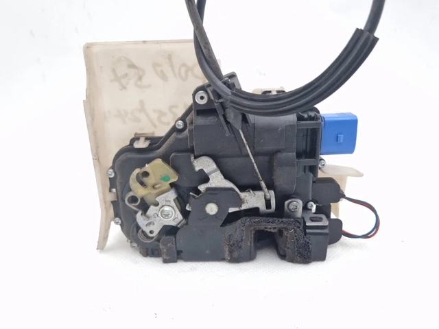 7E1837015 VAG Cerradura  en stock Córdoba