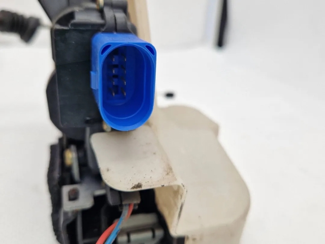 VAG 7E1837015 Cerradura comprar Tarragona