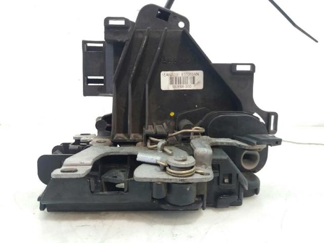7E1837015A VAG Cerradura de puerta delantera izquierda  disponible Vigo