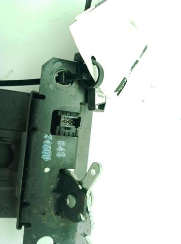 7E5827505A Cerradura de tapa de maletero  comprar en Zaragoza