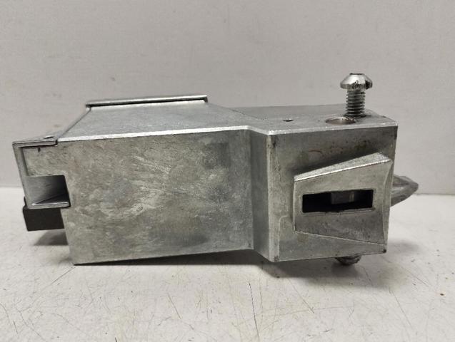 7G913F880 FORD  disponible Vigo