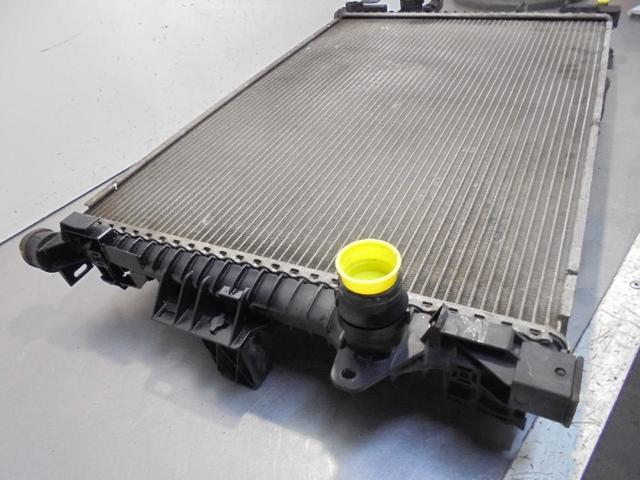 7G918C342BD FORD Radiador de refrigeración del motor  disponible Ourense