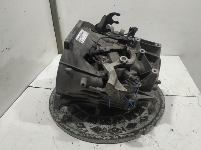 7G9R7002ZE Ford