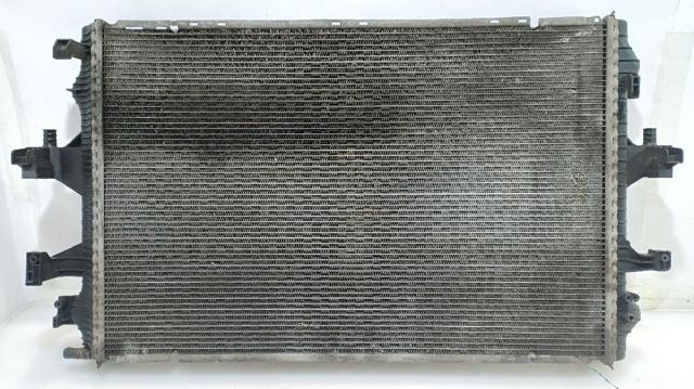 VAG 7H0121253J Radiador  en stock Terrassa