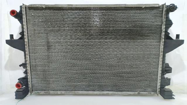 7H0121253J Radiador de refrigeración del motor  disponible Utrera