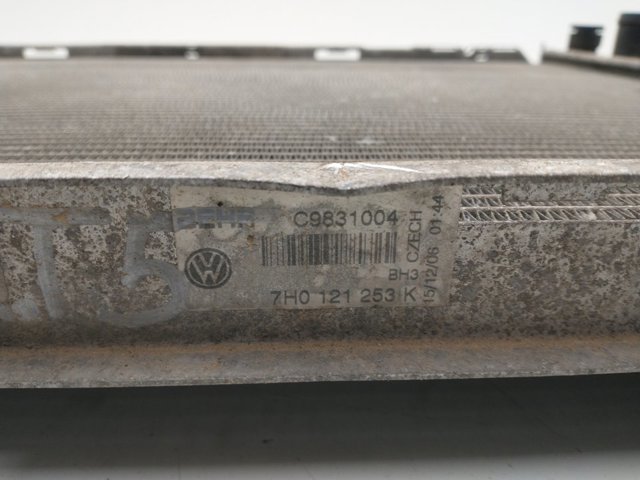7H0121253K Radiador de refrigeración del motor  comprar en Reus