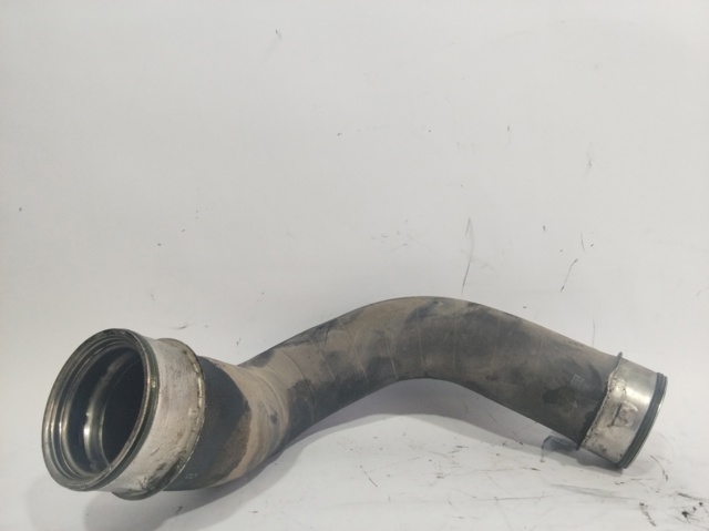 Tubo flexible de aire de sobrealimentación 7H0145709A VAG