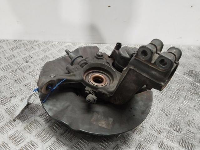 VAG 7H0407258G Mangueta delantera derecha  en stock Terrassa