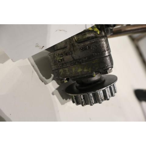 VAG 7H0422153H Bomba de dirección asistida  disponible España
