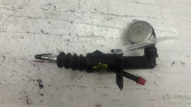 Cilindro maestro de clutch 7H0721401 VAG
