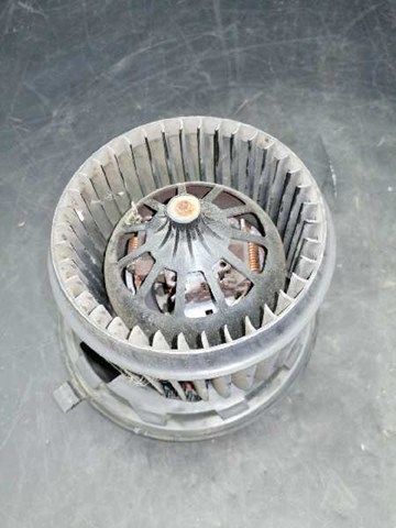 7H0819021 VAG Motor del ventilador trasero del calefactor  comprar en Oviedo