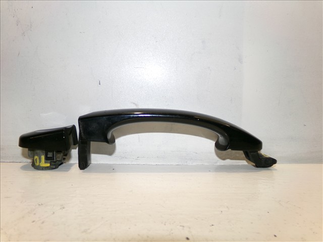 7H0837205D Manija exterior de puerta delantera  disponible Málaga