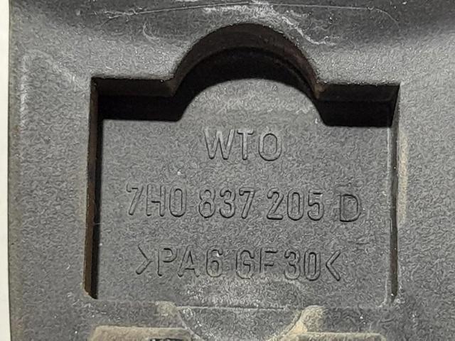 7H0837205D Manija exterior de puerta delantera  disponible Málaga
