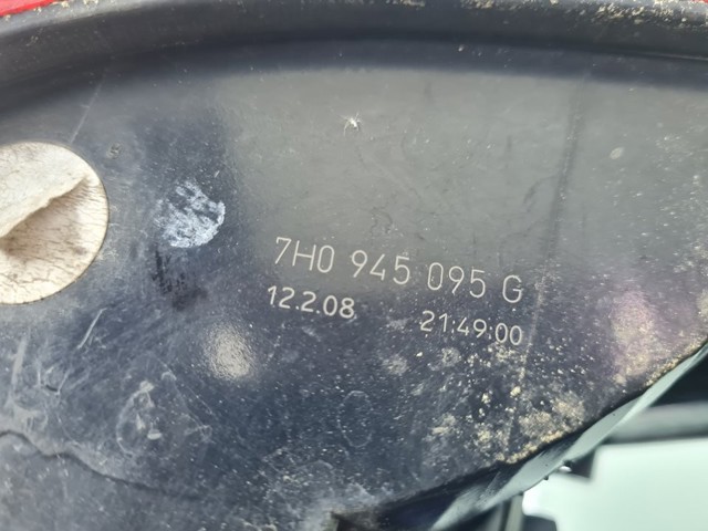 7H0945095G VAG Piloto trasero izquierdo  disponible Vigo