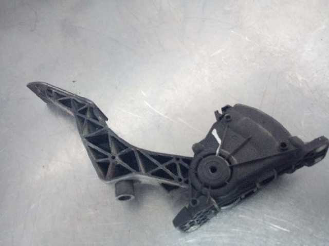 7H1721503 Pedal del acelerador  comprar en Pontevedra