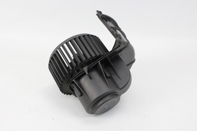 7H1819021B VAG Ventilador habitáculo  en stock Córdoba