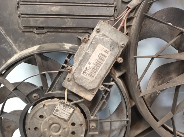 7L0121203G Bastidor radiador  en stock Sabadell