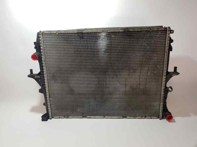 7L0121253A Radiador de refrigeración del motor  disponible Málaga