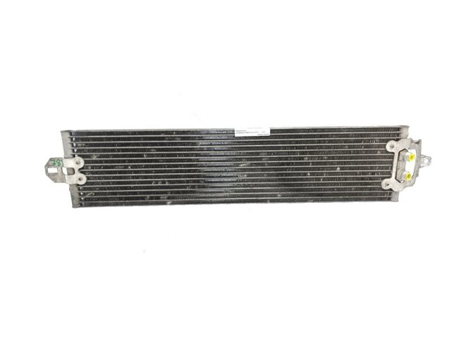 7L0317021 Radiador de refrigeración de la transmisión  en stock Granada