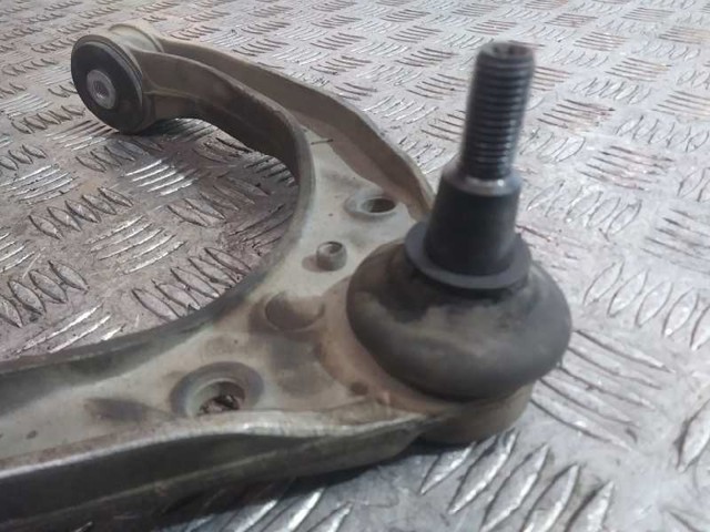 VAG 7L0407047A Brazo superior izquierdo/derecho de suspensión delantera comprar Tarragona