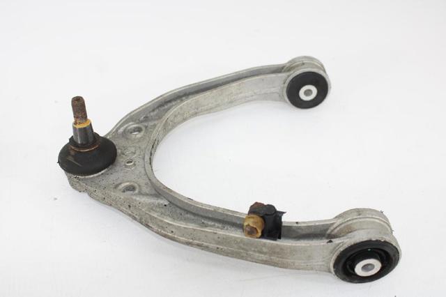 VAG 7L0407047B Brazo superior izquierdo/derecho de suspensión delantera comprar Pamplona