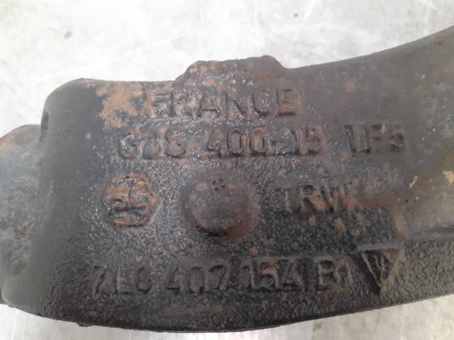 7L0407154B VAG Brazo inferior derecho de la suspensión delantera  en stock Gandía