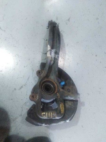 7L0407257A VAG Mangueta delantera izquierda comprar Bilbao