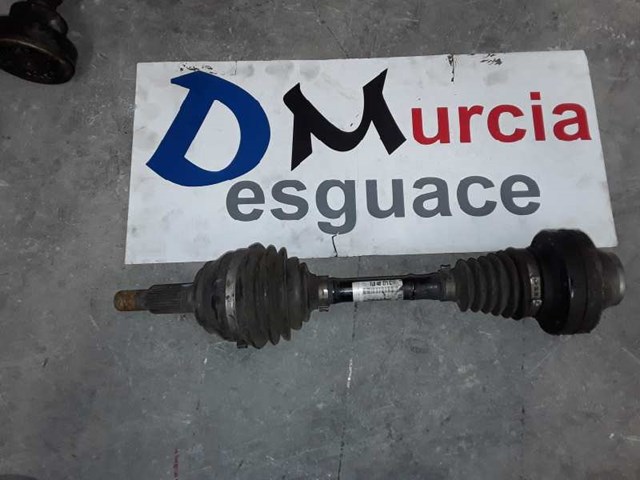 7L0407271C Semieje delantero  en stock Granada