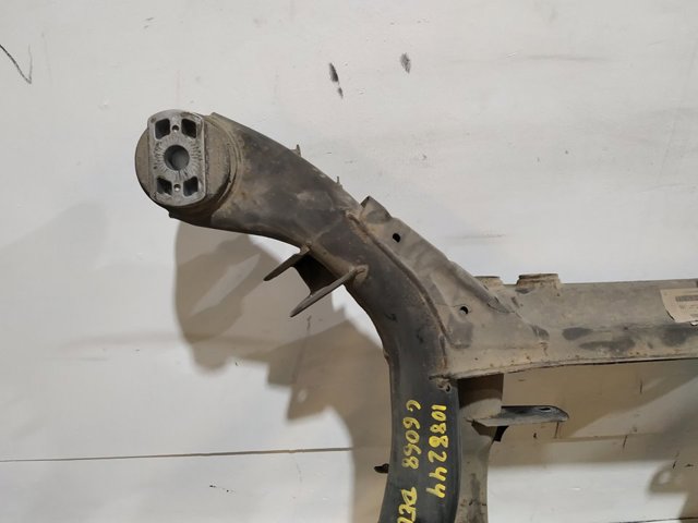 7L0500041 VAG Puente trasero comprar Madrid