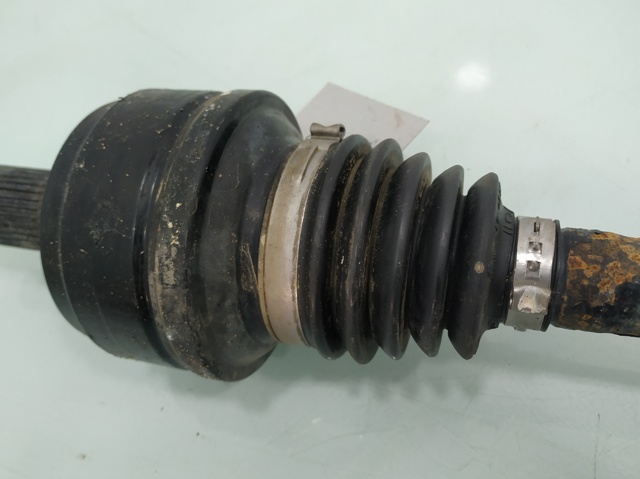7L0501201 VAG Semieje trasero  disponible Vigo