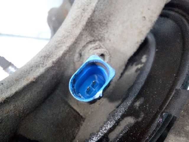 VAG 7L0505311B Brazo suspension trasero inferior izquierdo comprar Tarragona