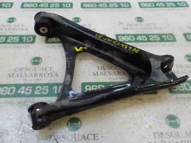 7L0505312B Brazo inferior derecho de la suspensión trasera  disponible Utrera