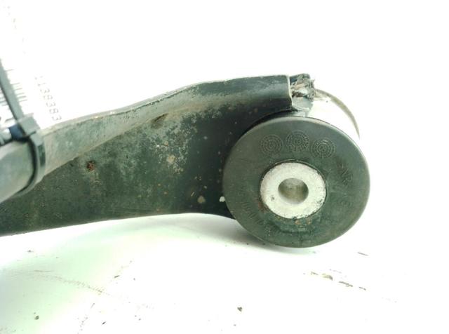 7L0505312B Brazo de suspensión trasero inferior derecho  en stock Sabadell