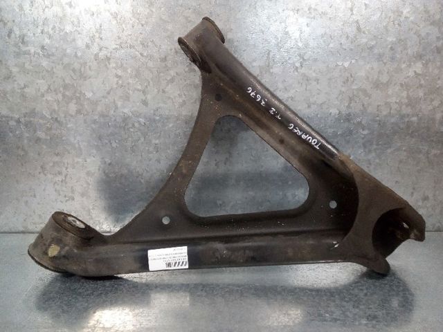 7L0505323A Brazo superior de suspensión trasera izquierdo/derecho  disponible Utrera
