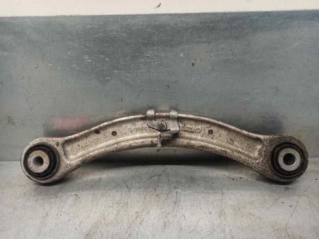 7L0505323A VAG Brazo superior de suspensión trasera izquierdo/derecho  en stock Huelva