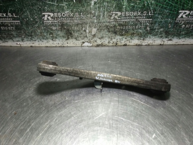 7L0505375A Brazo superior de suspensión trasera izquierdo/derecho  comprar en Pontevedra