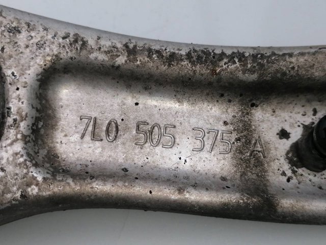 VAG 7L0505375A Brazo superior de suspensión trasera izquierdo/derecho  en stock Terrassa