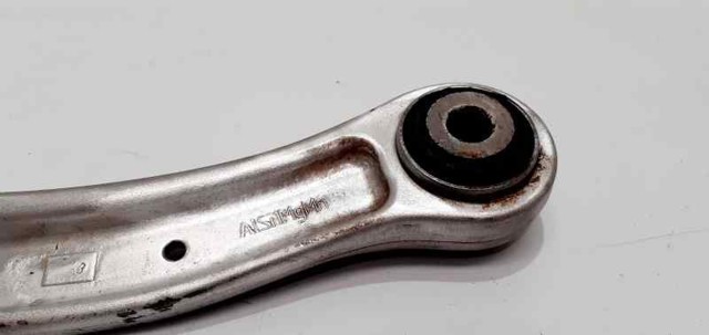 7L0505375A VAG Brazo superior de suspensión trasera izquierdo/derecho  comprar en Oviedo