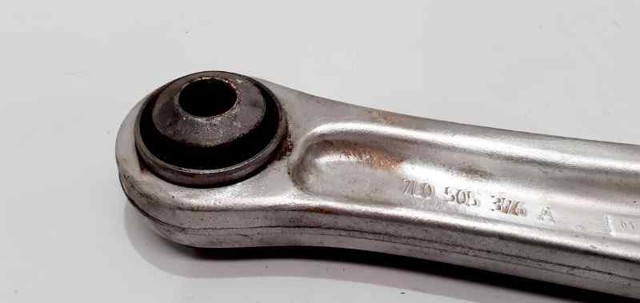 7L0505376A VAG Brazo superior derecho de la suspensión trasera  comprar en Lleida