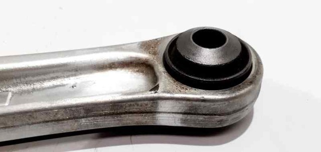 7L0505376A VAG Brazo superior derecho de la suspensión trasera comprar Bilbao