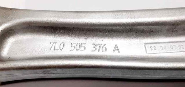 VAG 7L0505376A Brazo superior derecho de la suspensión trasera  disponible Lugo