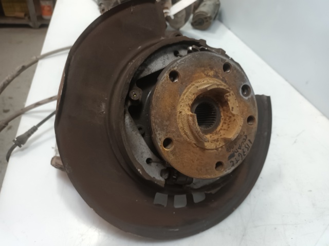 7L0505436B VAG Mangueta trasera derecha  en stock Gandía