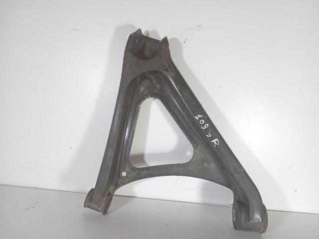 Buje del brazo inferior trasero 7L0505541 VAG