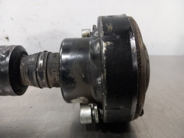 7L0521101 Árbol de transmision delantero comprar Girona