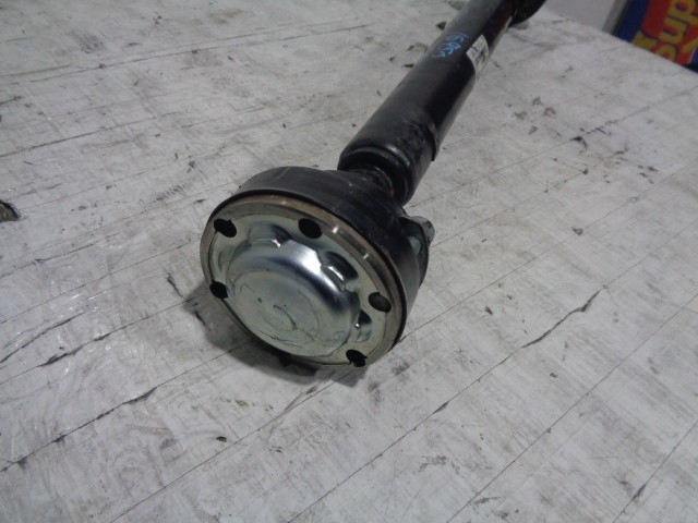 7L0521101D VAG Árbol de transmision delantero  en stock Huelva