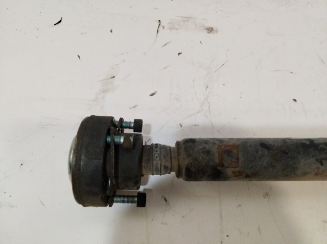 7L0521101D VAG Árbol de transmisión delantero  disponible Vigo