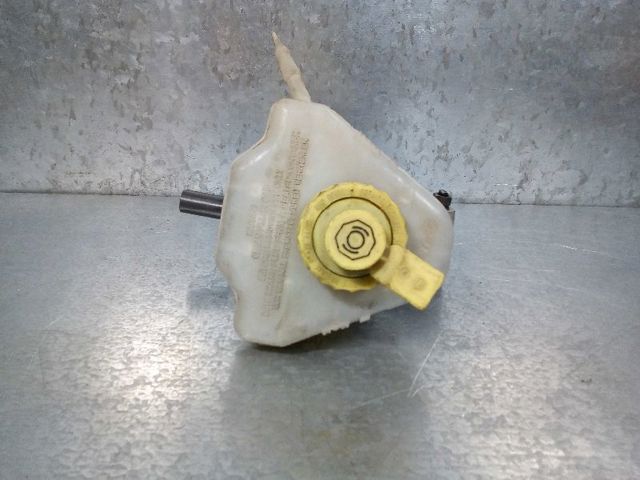 7L0611019E VAG Cilindro maestro de frenos comprar Alcalá
