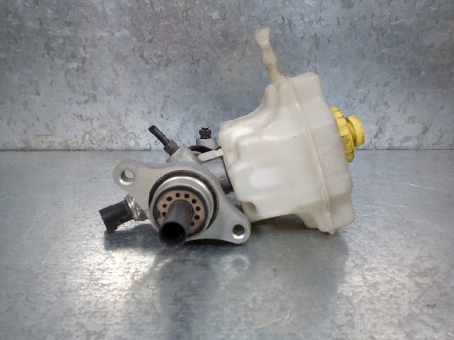 7L0611019E VAG Cilindro maestro de frenos comprar Bilbao