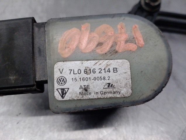 VAG 7L0616214B Sensor de nivel de carrocería delantero derecho  comprar en Murcia